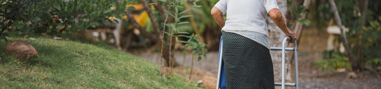 physical-therapy-clinic-fall-prevention-novi-dpt-detroit-livonia-novi-mi